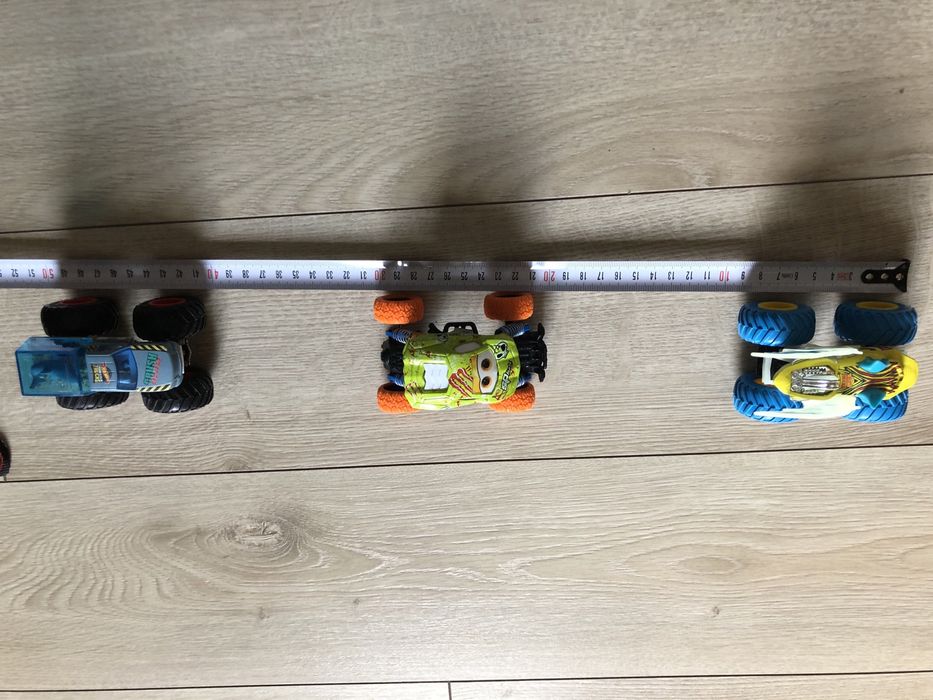 Mini monstertrucki 3 sztuki
