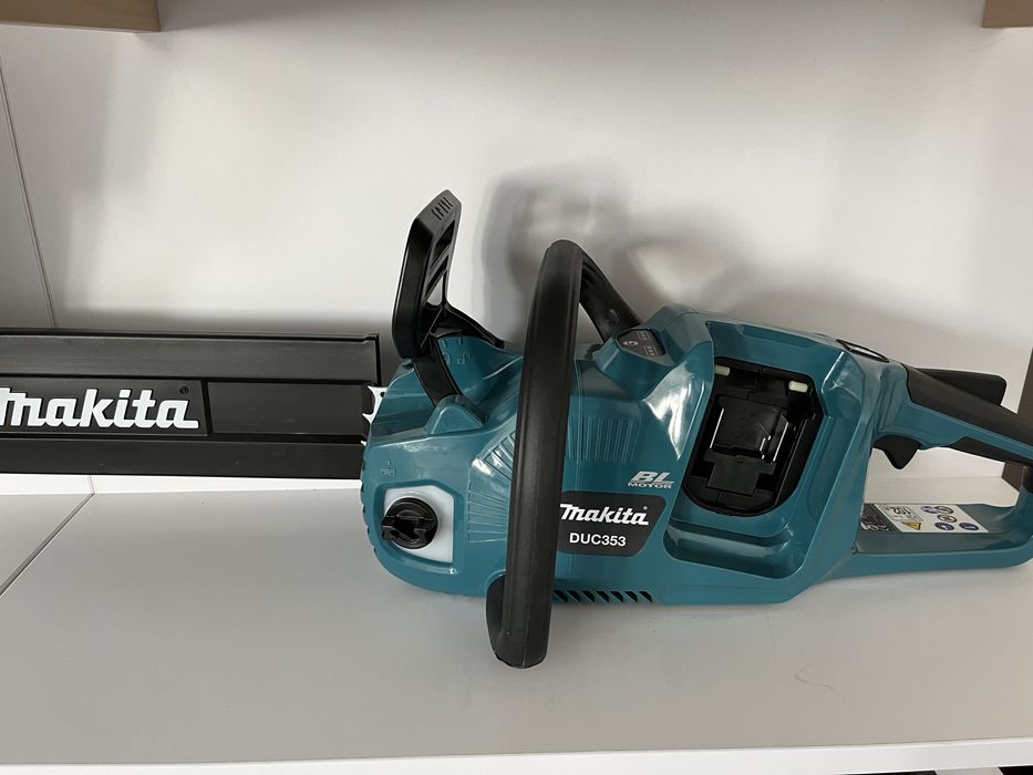 Пила ланцюгова акумуляторна MAKITA DUC353Z  Оригінал !!