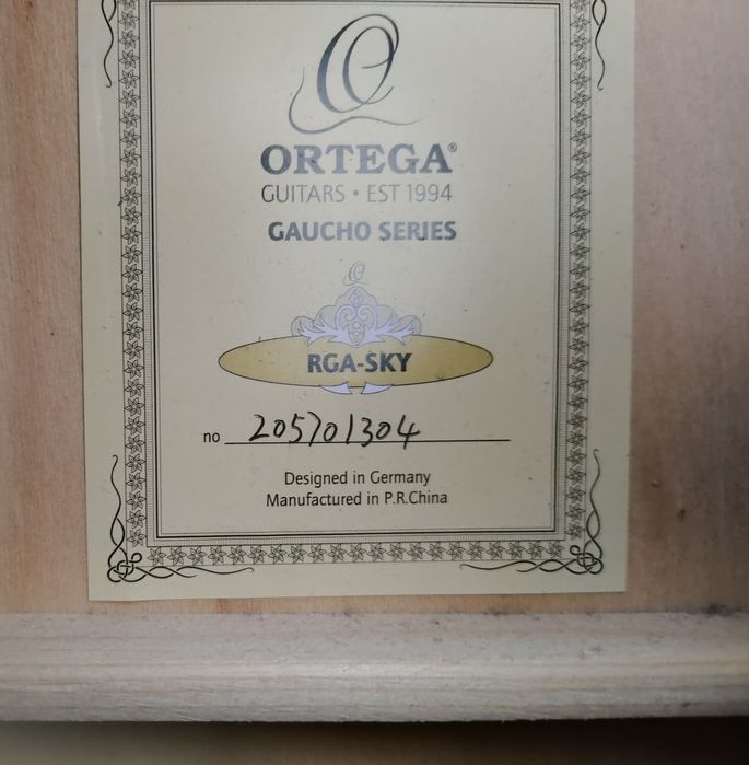 Gitara klasyczna Ortega RGA-SKY
