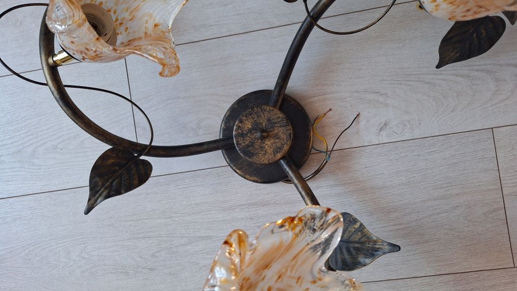Lampa rustykalna