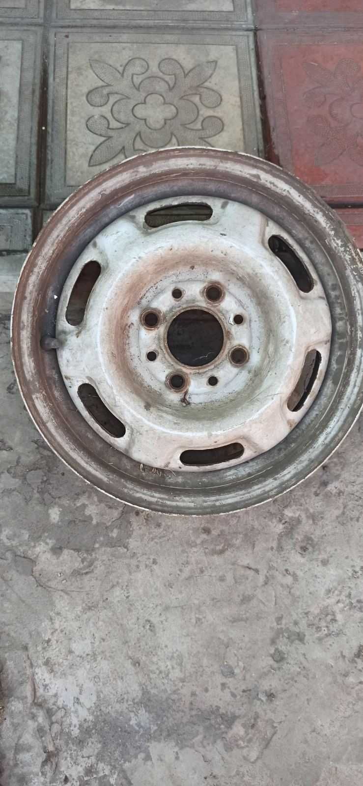 Продам б/у диски R13