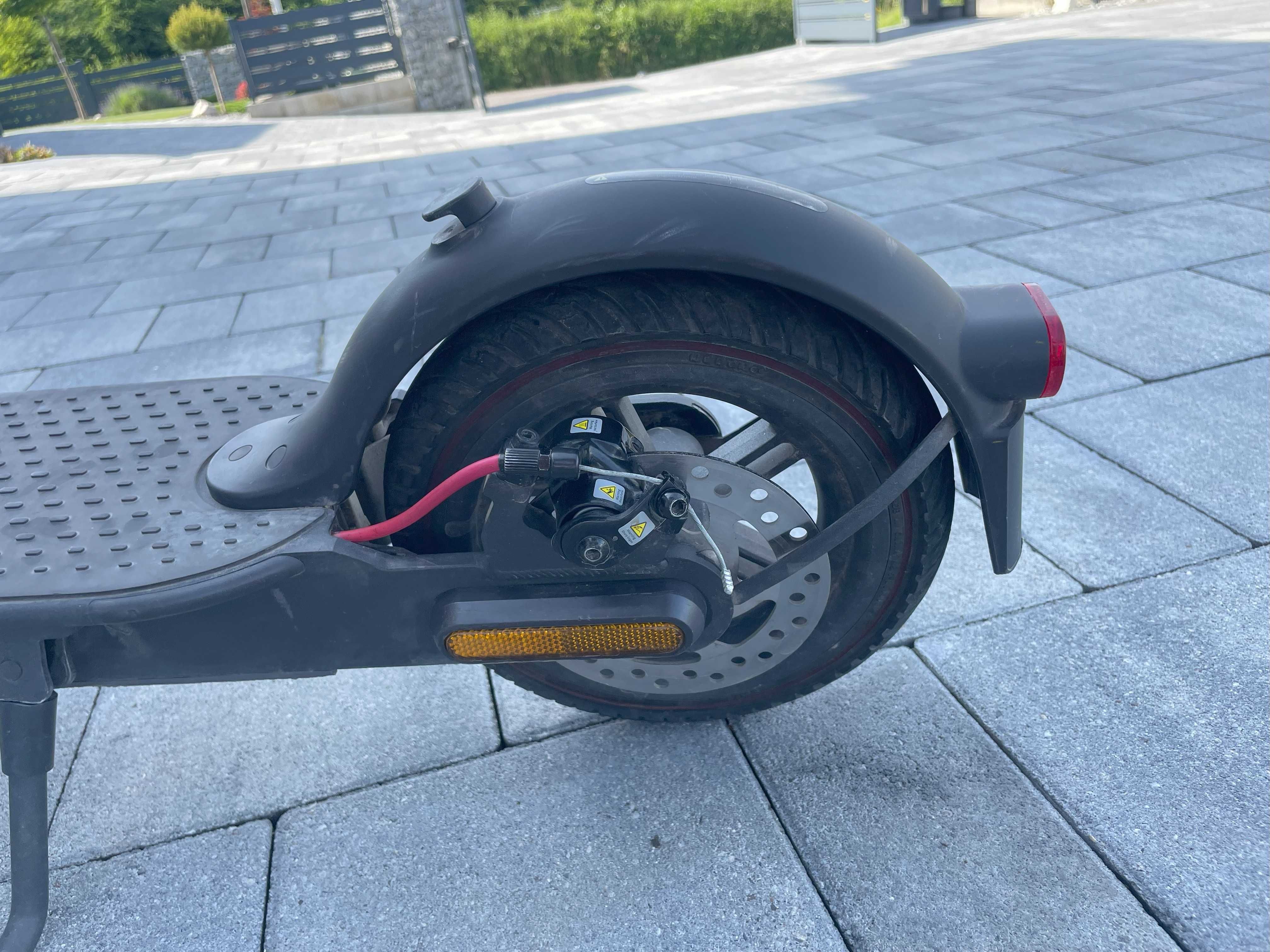 Xiaomi Mi Electric Scooter Pro 2