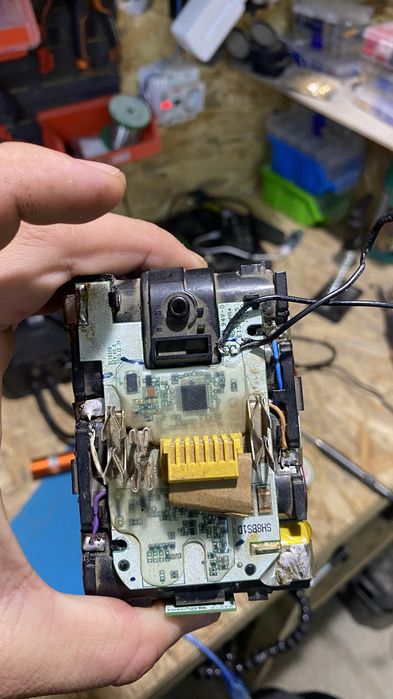 Ремонт та перепаковка електроприладів та електротранспорту