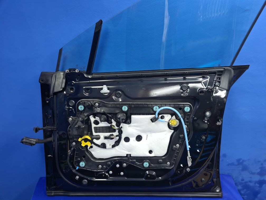 DRZWI prawe przednie kompletne BMW IX i20 475 BLACK SAPPHIRE oryginał
