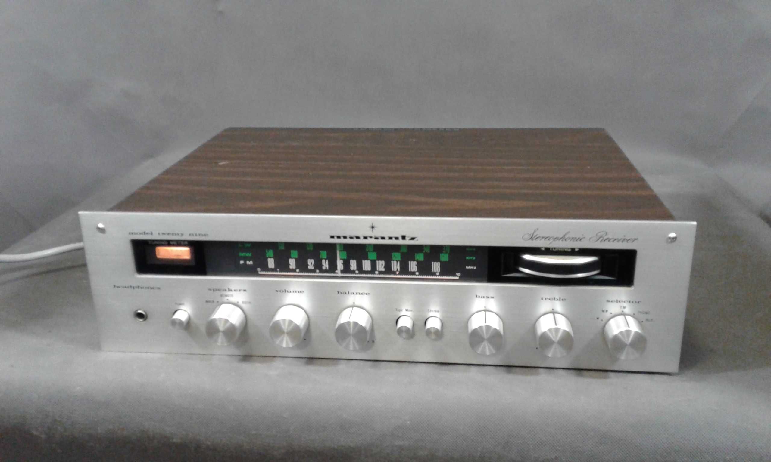 MARANTZ Twenty  Nine, amplituner,wysoki model