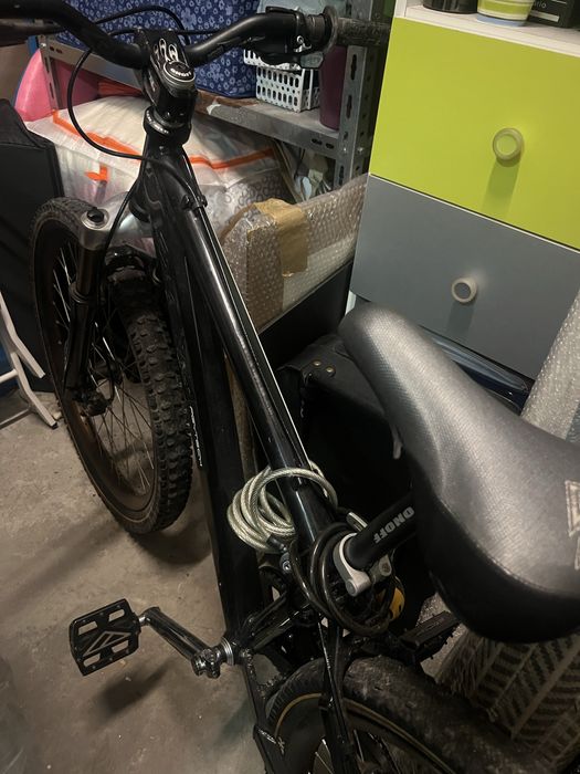 Bicicleta de adulto como nova