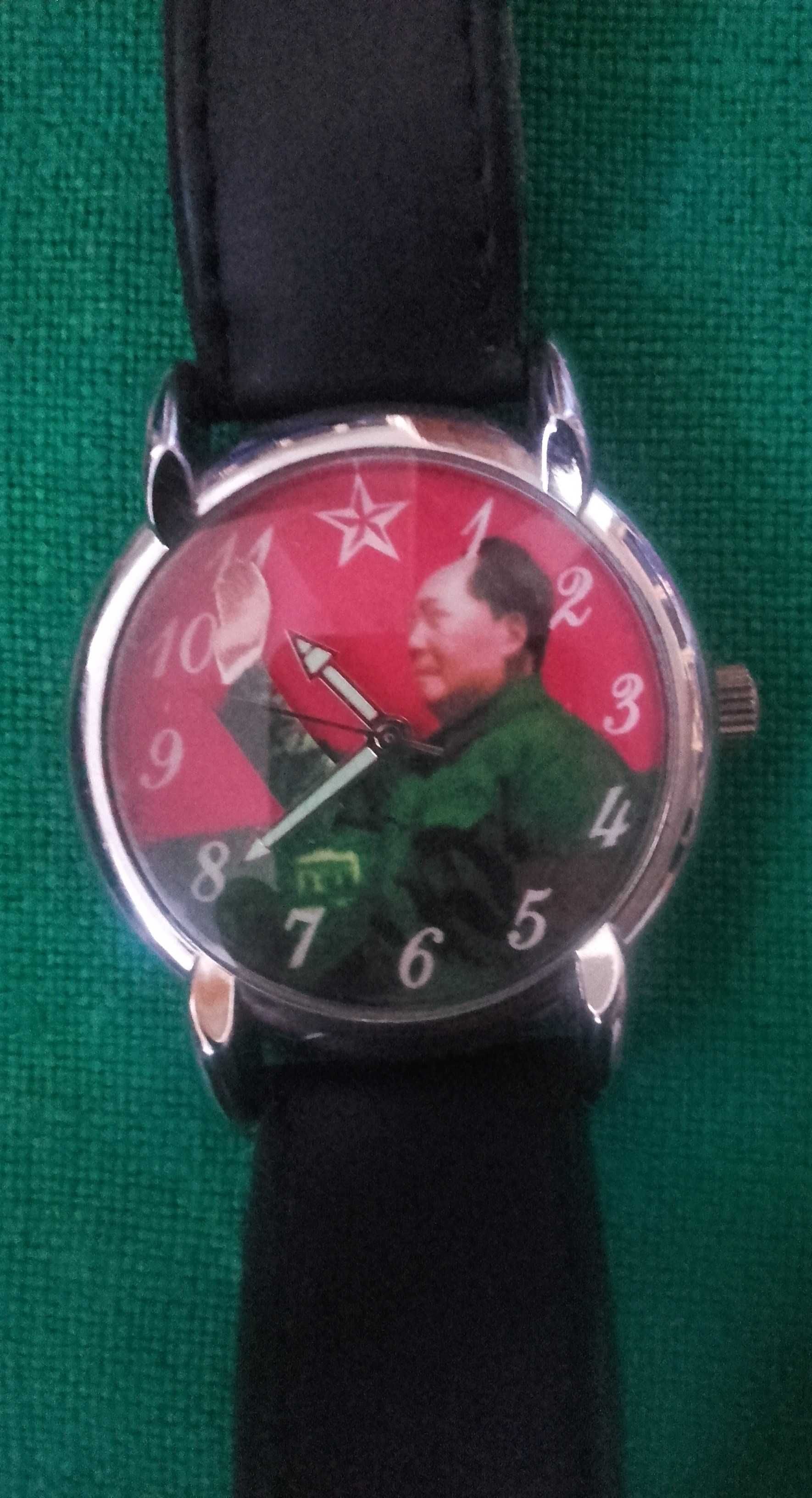 RZADKI, UNIKATOWY zegarek męski z Chin,  Mao Tse-tung - ruchoma ręka.