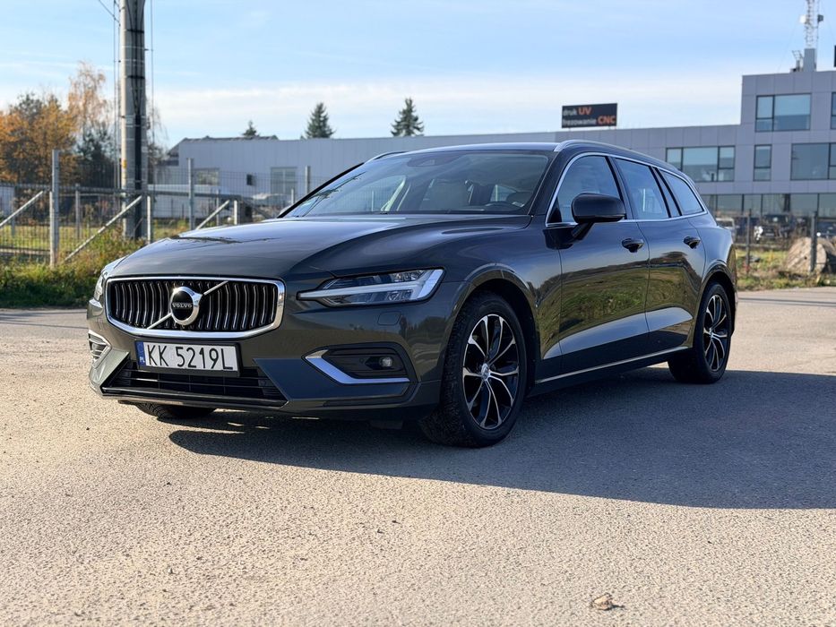 Volvo V60 VOLVO V60 D4 INSCRIPTION 2.0 Diesel • 2019 •