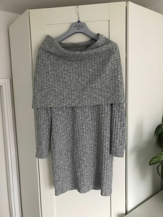 Nowy sweter damski z metką M by Mielczarkowski duży golf wywijany