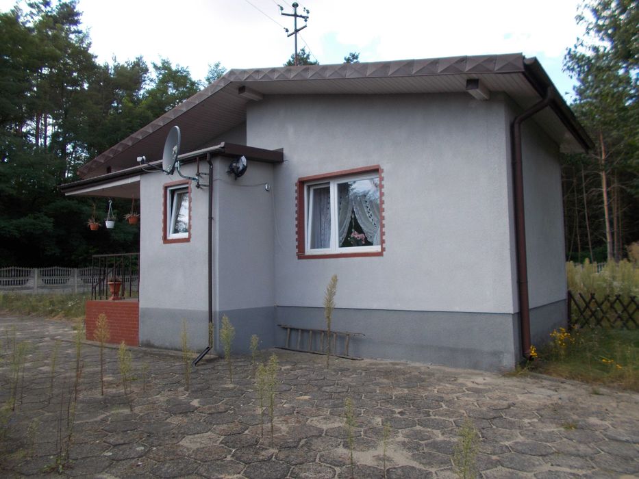 sprzedam dom: 75 m2, działka 900 m2, garaż 18 m2