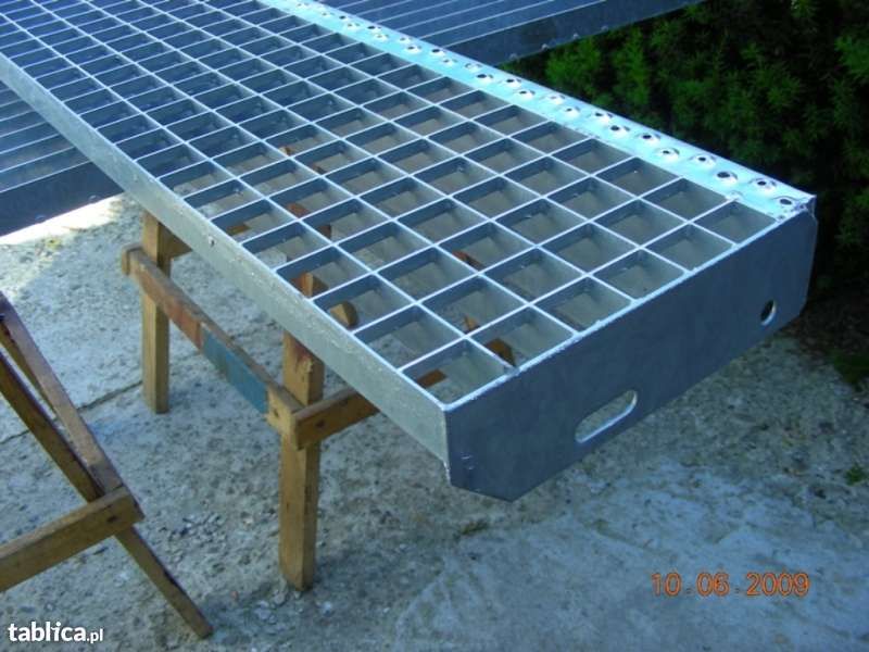 Stopnie zgrzewane 1200x270mm 30x3 mocne !