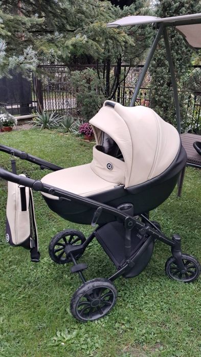 Продається дитяча коляска