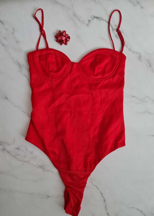 Czerwone body Zara rozmiar S