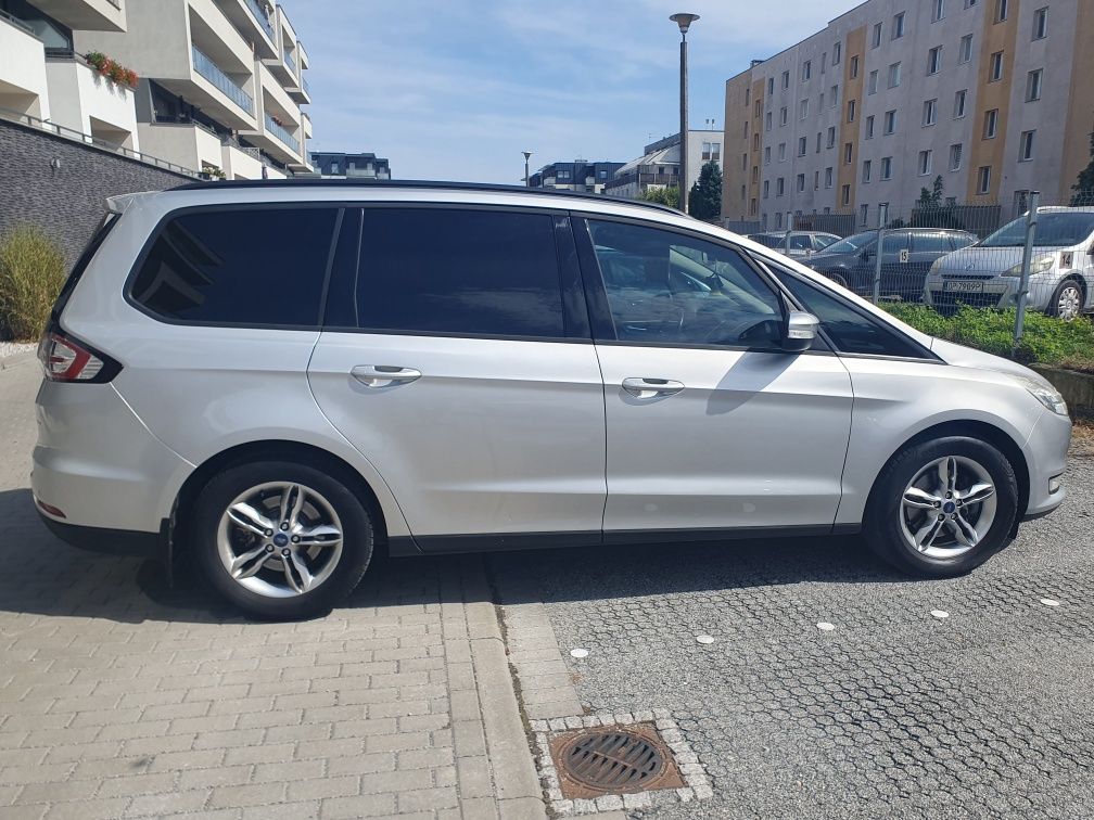 Ford Galaxy 2.0 TDCi 150km 2016r hak 2000kg prywatny doinwestowany