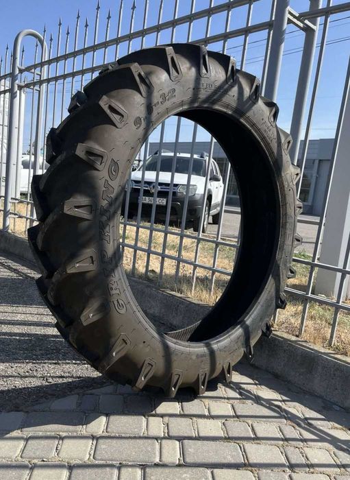 Шина сівалки СЗ, Т-25 Т-16 9.5-32 (230/95-32) 8 cл SWT ІНДІЯ 2025 року