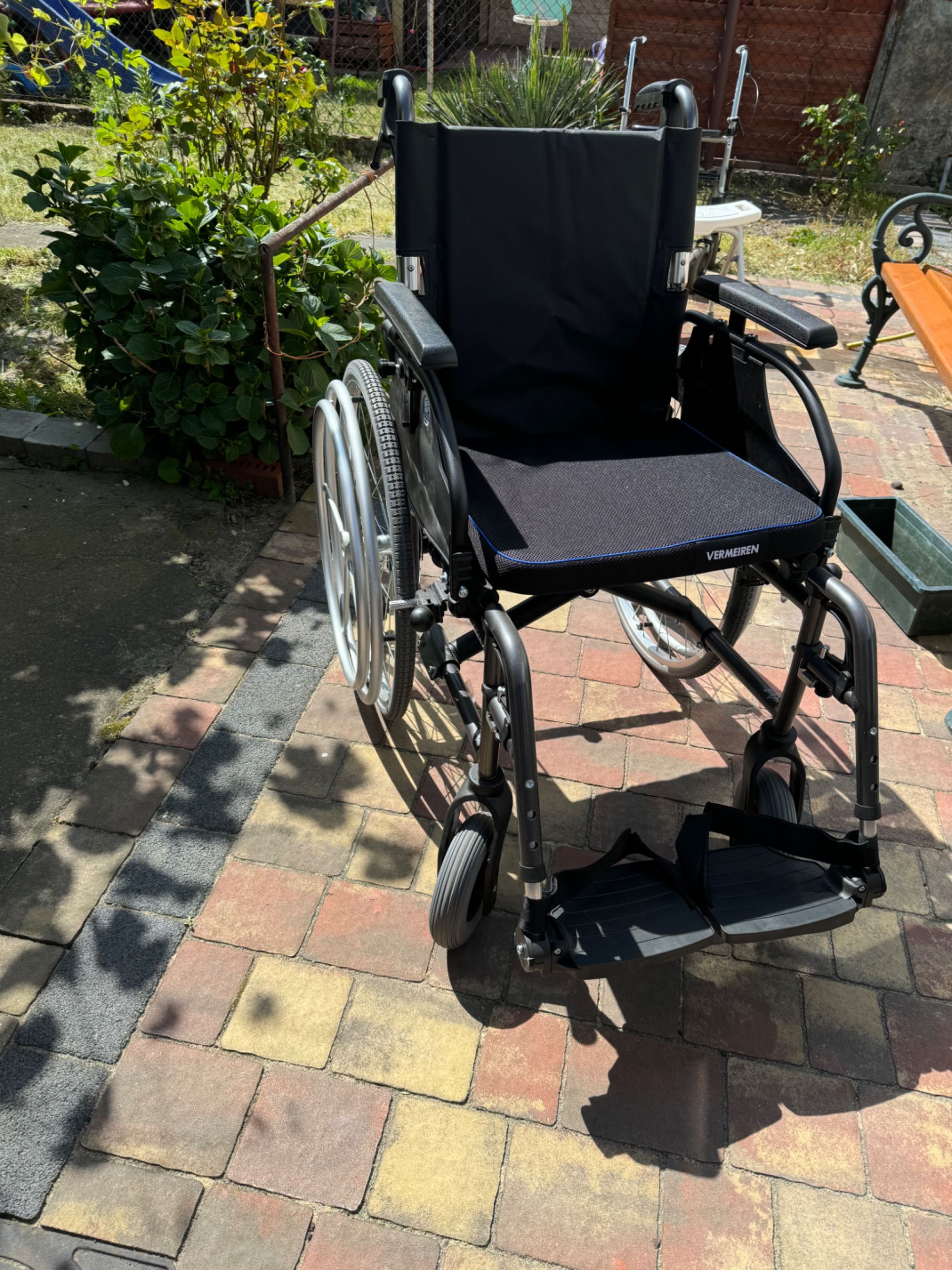 Wózek dla niepełnosprawnych