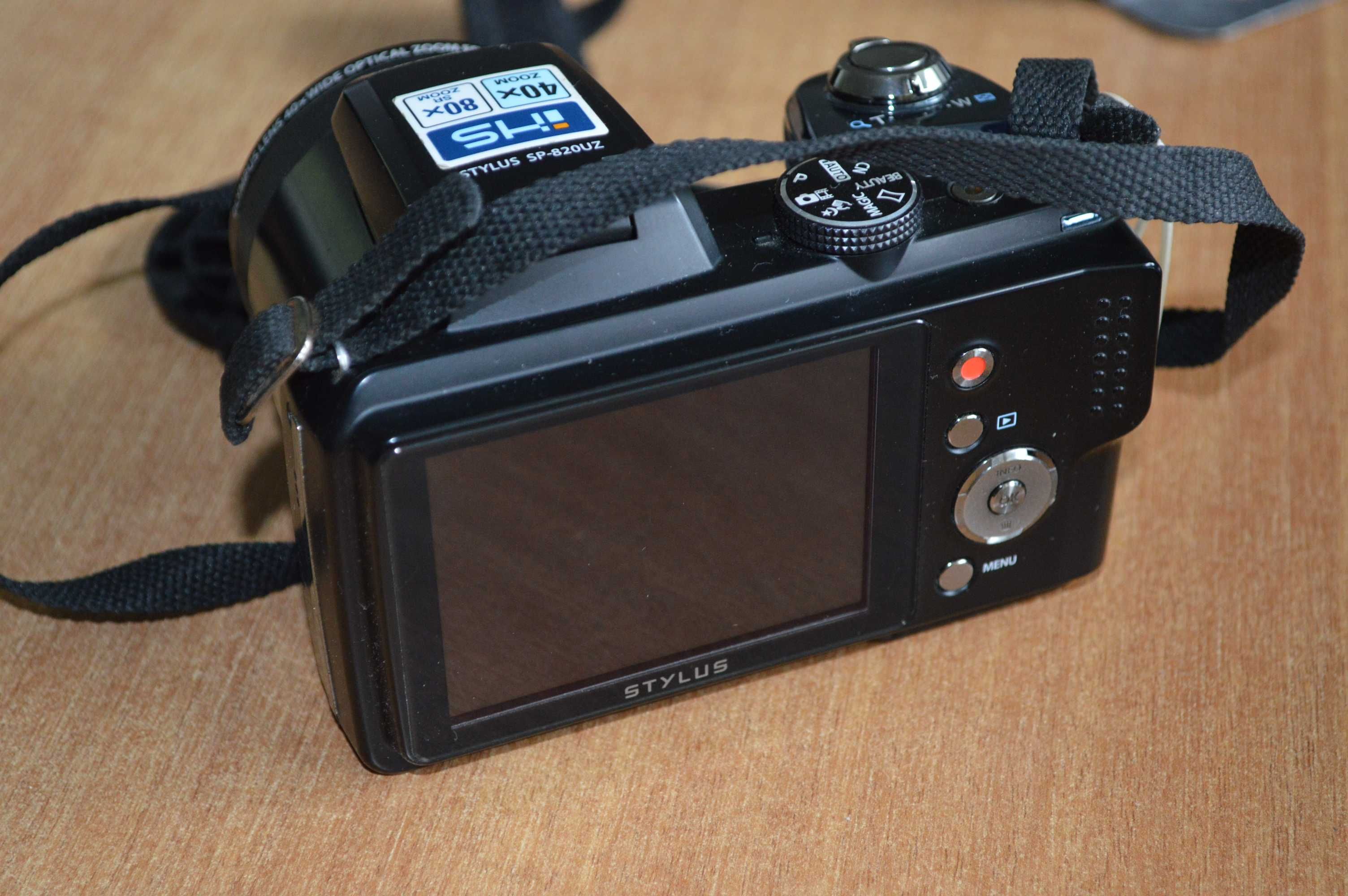 Olympus SP-820uz цифровой фотоаппарат