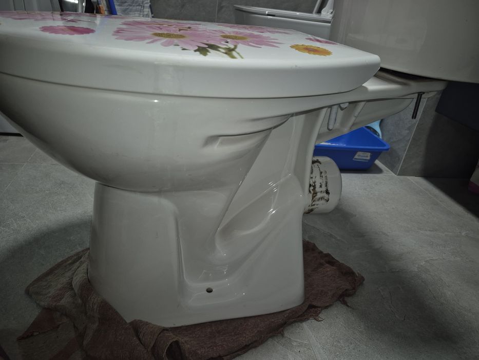 Продам унітаз бу