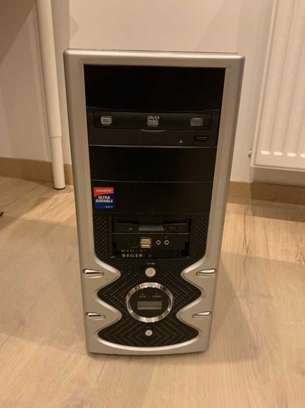 Komputer stacjonarny INTEL i7 4790, 16 GB Ram