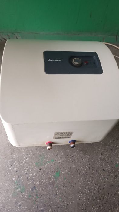 Бойлер Ariston 30 б/у