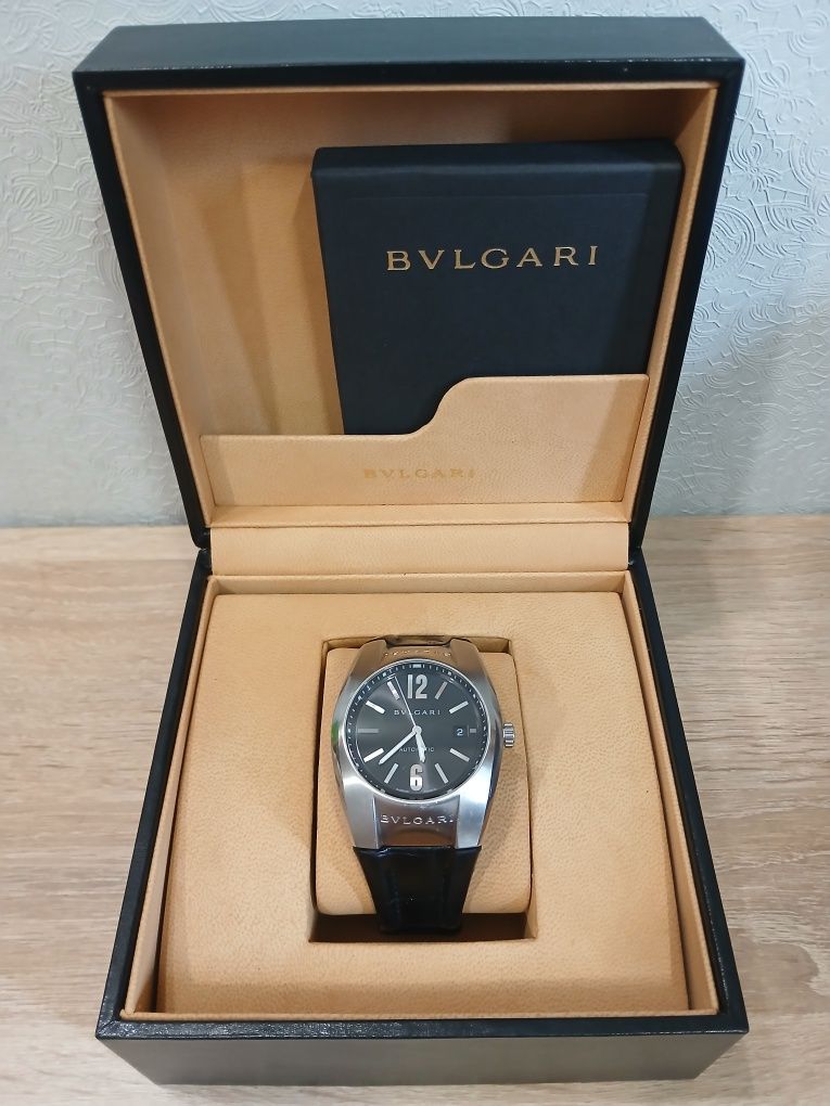 Чоловічий годинник Bvlgari Ergon EG40