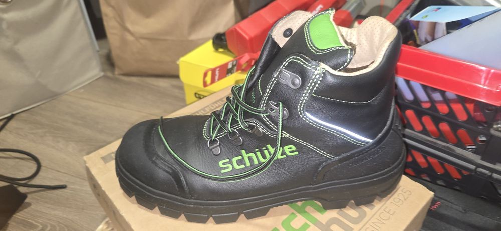Buty robocze rozm45 Schutze