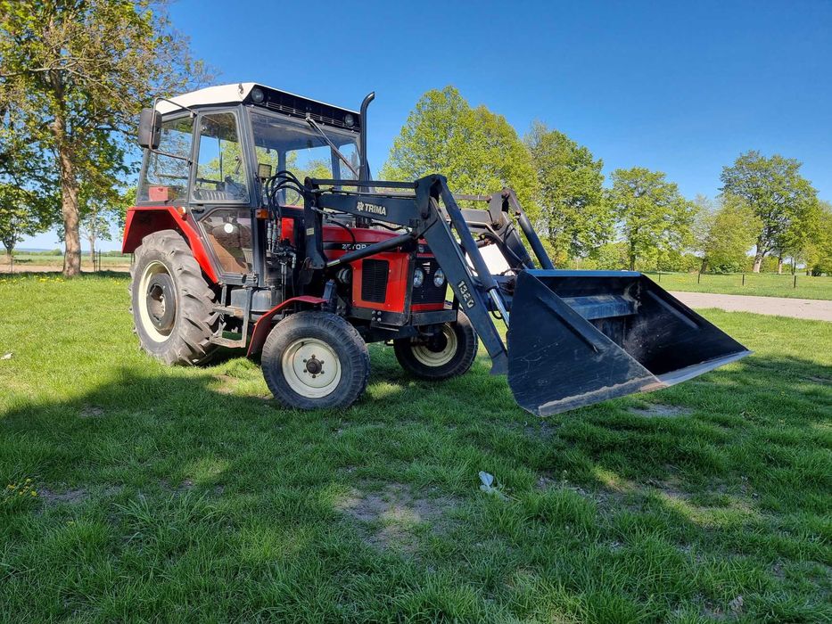 ciągnik rolniczy Zetor 5211 z turem lub bez Czytaj opis.