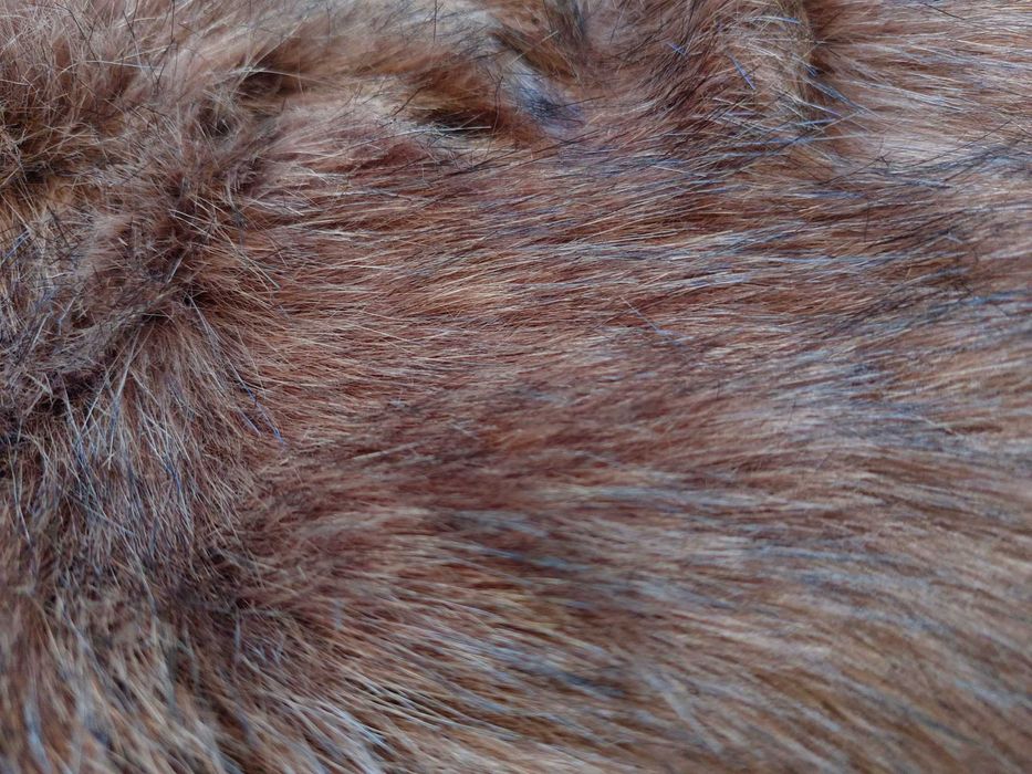 Kołnierz komin ze sztucznego futra z ociepleniem Forever 21