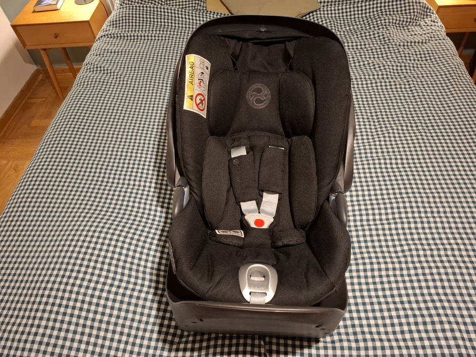 Cybex Cloud Z i-size komplet z bazą