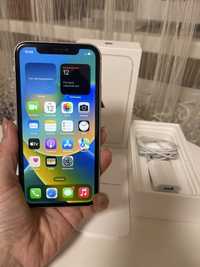 iPhone 11 64 в чудовому стані