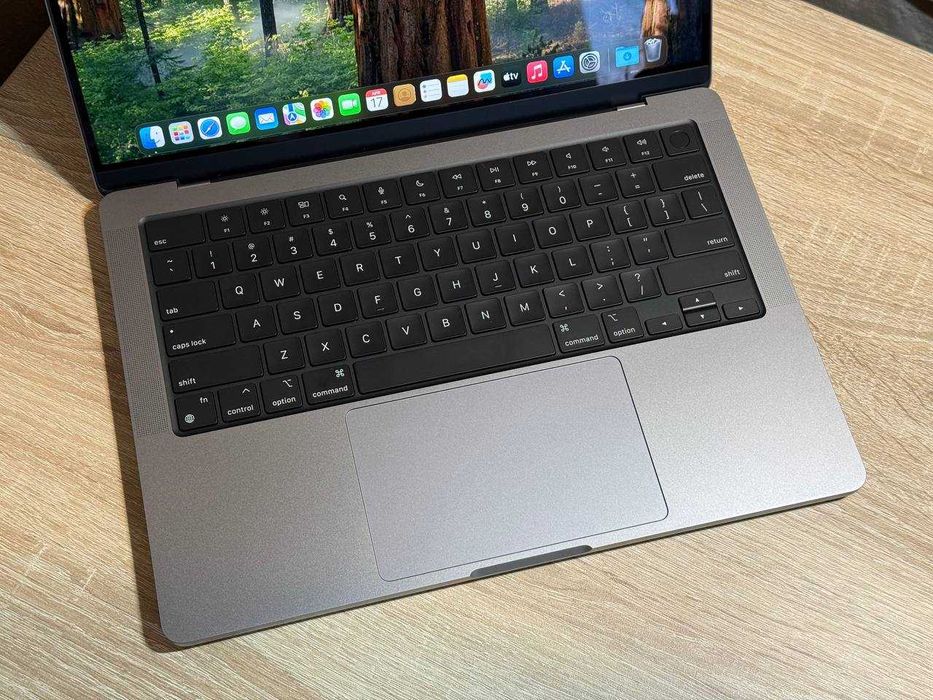 MacBook Pro 14" Space Gray Late 2023 (MTL73LL/A) M3/10/8/512GB