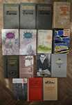 Різні книжки українською та російською мовами