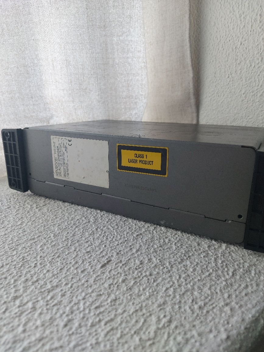 Caixa de CD's Auto rádio Kenwood KDC-C710