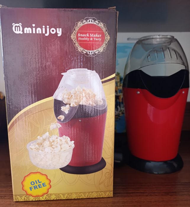 Попкорн. Машина для попкорну. Попкорниця