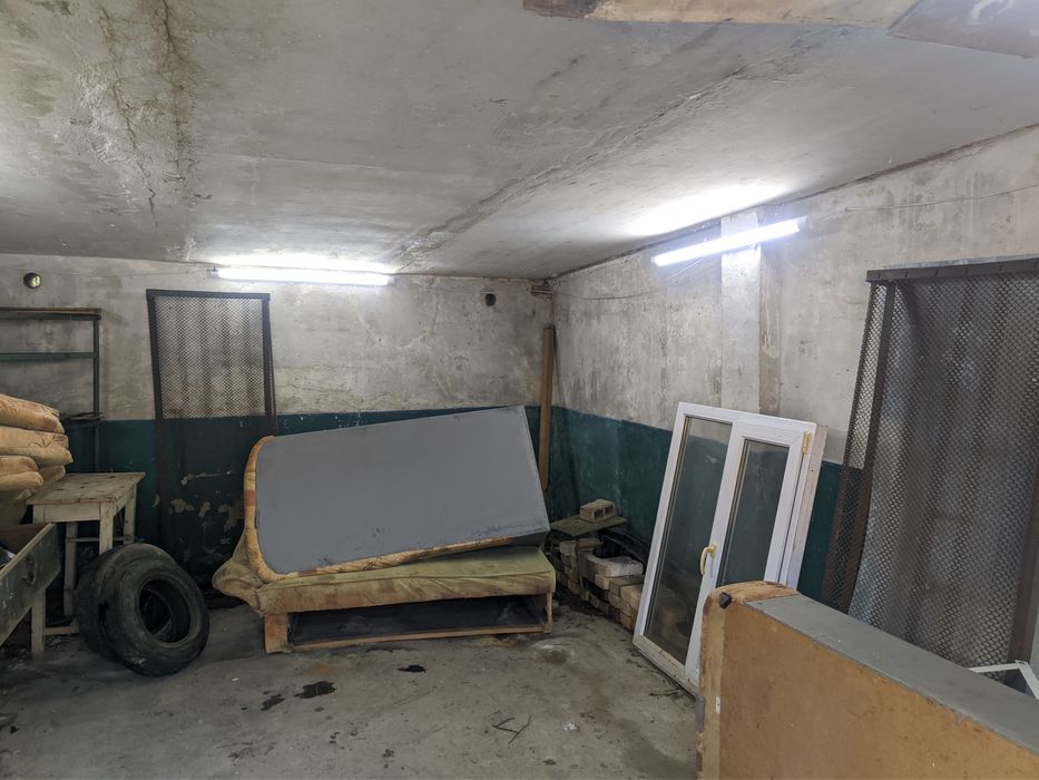 Гараж коло центру міста Борислав!