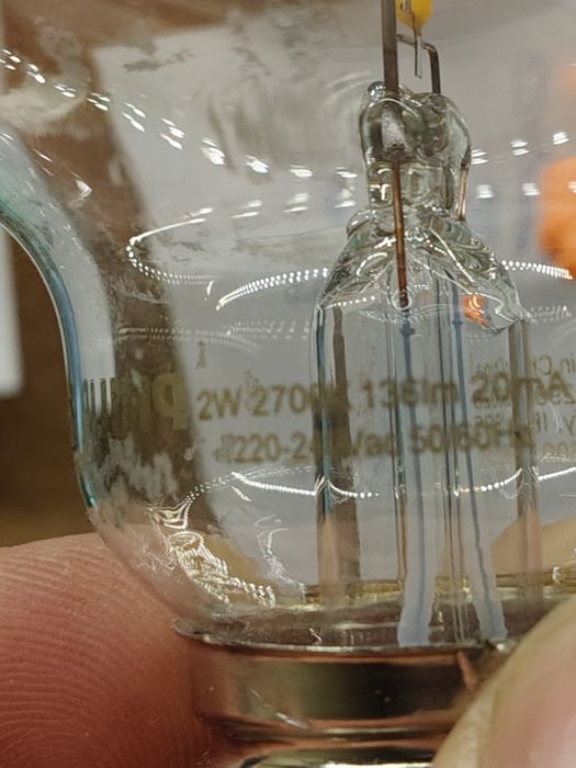 Żarówka E27 LED 2W