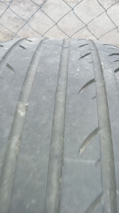 Шини (гума)літні