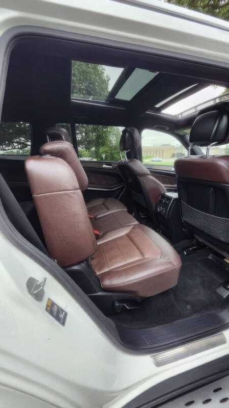 2015 Mercedes-Benz GL-Class GL 550 4MATIC
