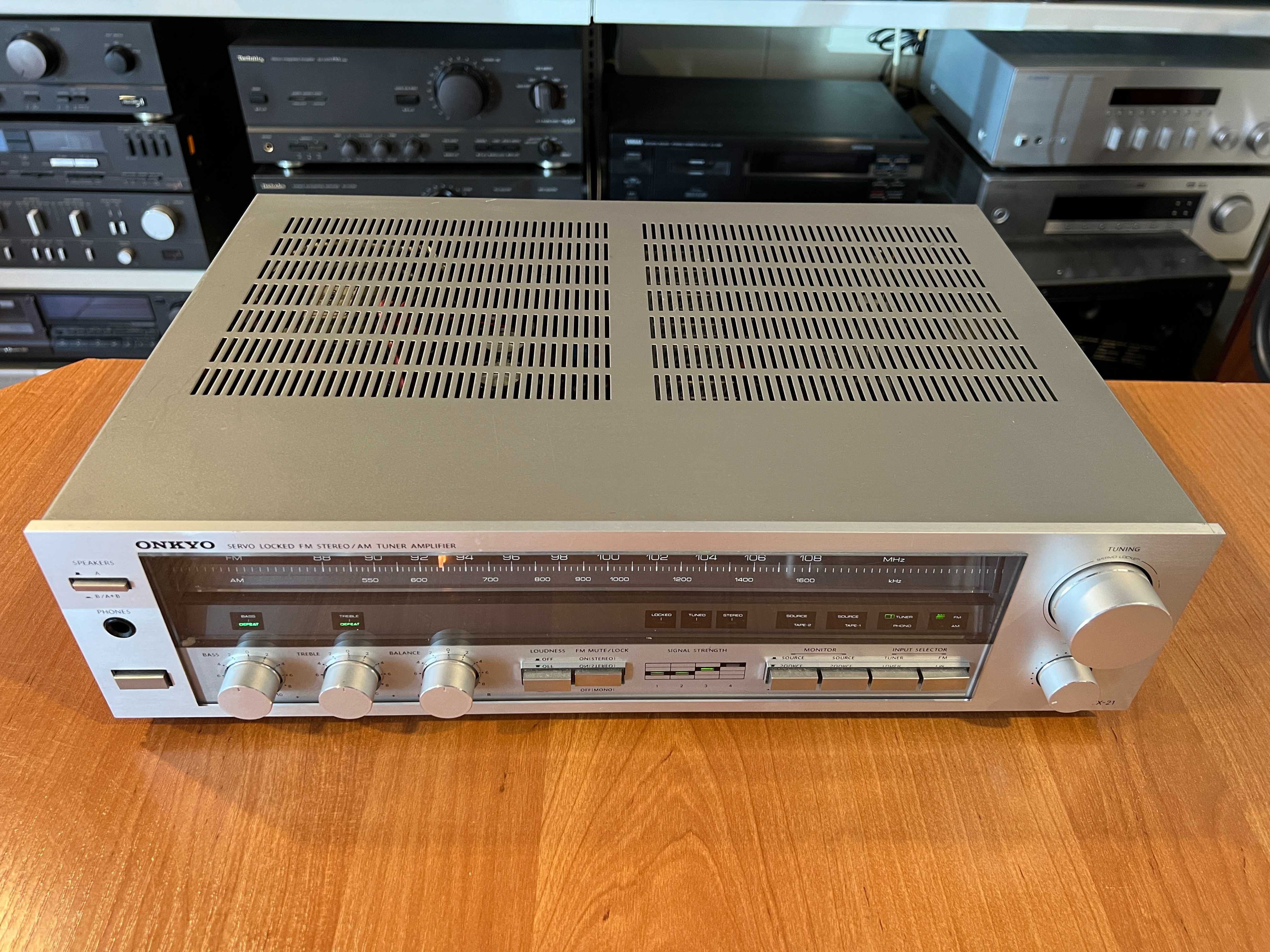 Amplituner Onkyo TX-21 Vintage Audio Room