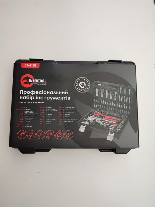 Набор инструментов с 12 -гранными головками 108 ед INTERTOOL ET-6109