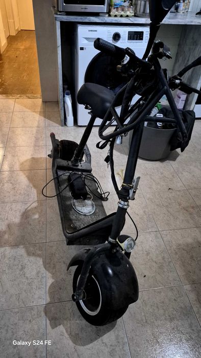 Scooter elétrica para venda ou troca