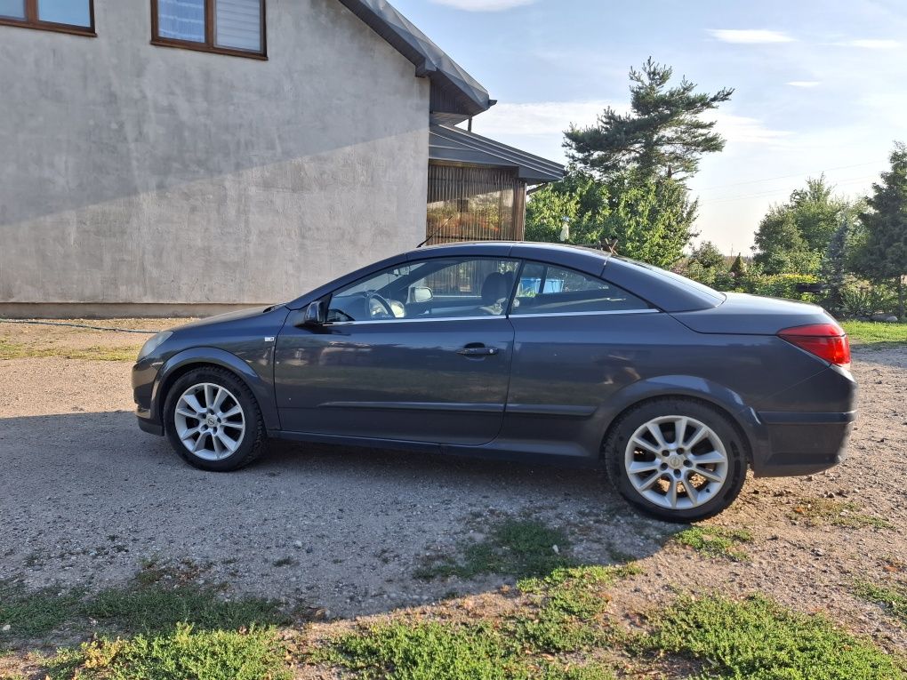 Opel Astra H Twin Top 1.8 140 km