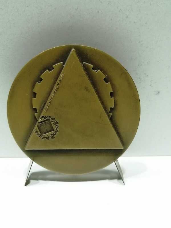 Medalhas de bronze da Associação Industrial Portuense