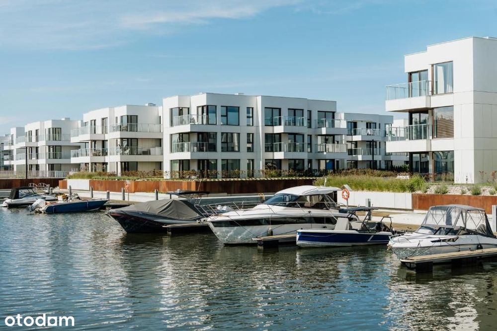 Nad morzem przy ujściu Wisły Gdańsk Sol Marina