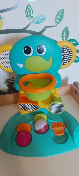 Brinquedo basquete para bebé