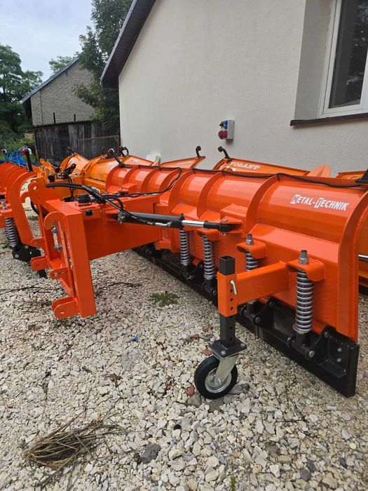 Nowy pług komunalny prosty 2.6-3.0 Metal-Technik euro tuz hydrauliczny