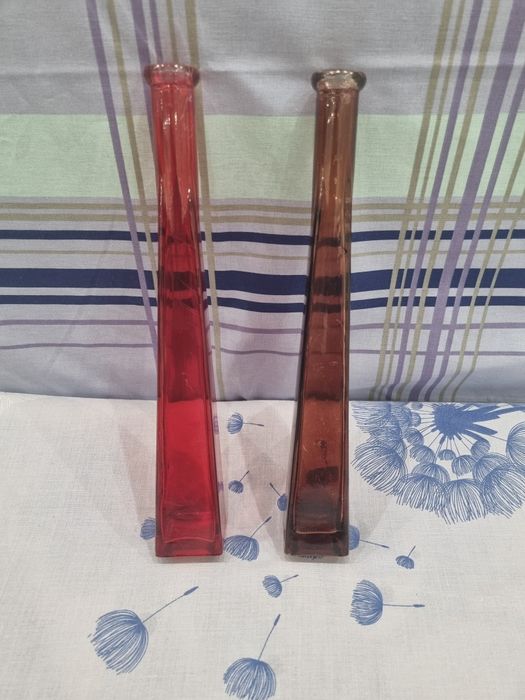 Рідкісні вази радянських часів з кольорового скла