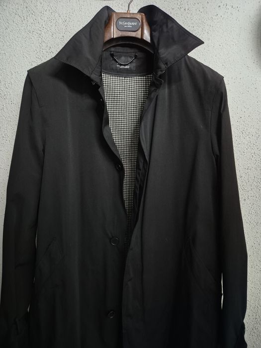 Gabardine preta Zara