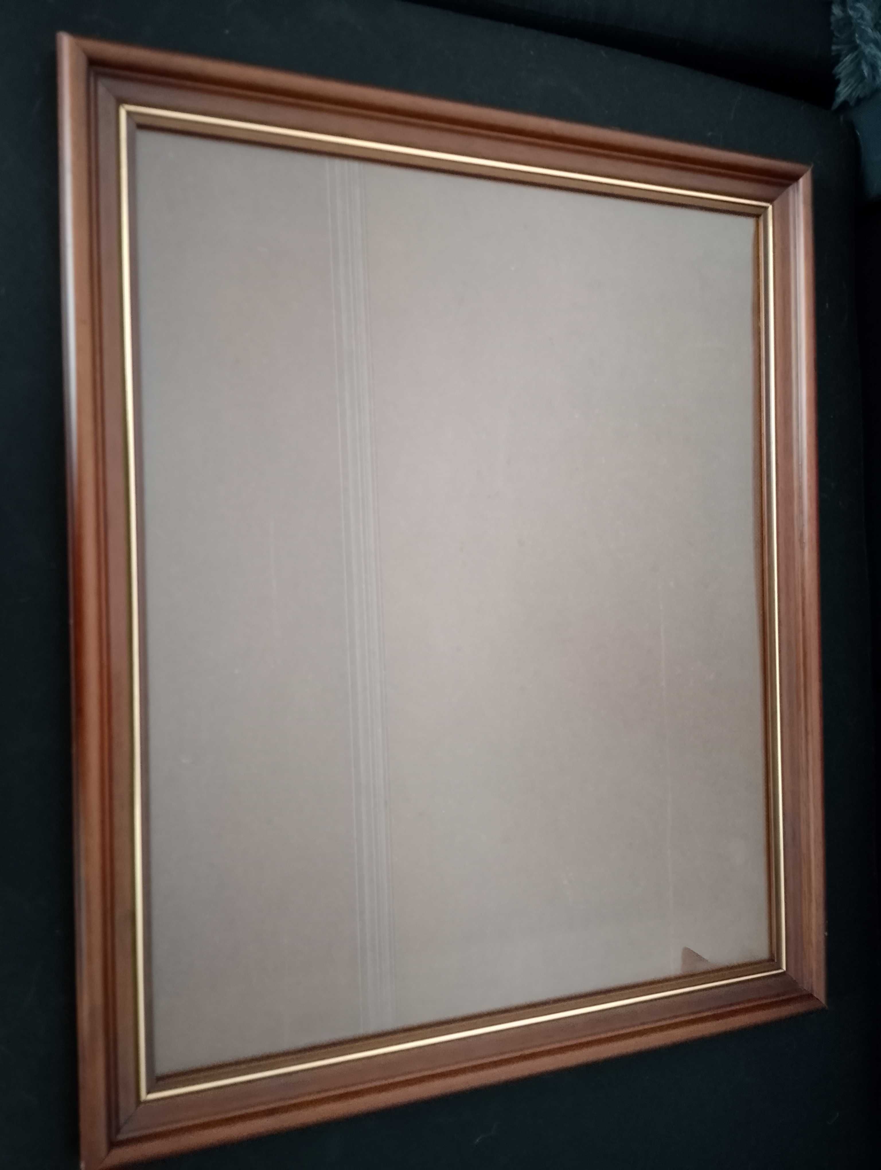 Moldura em wenge