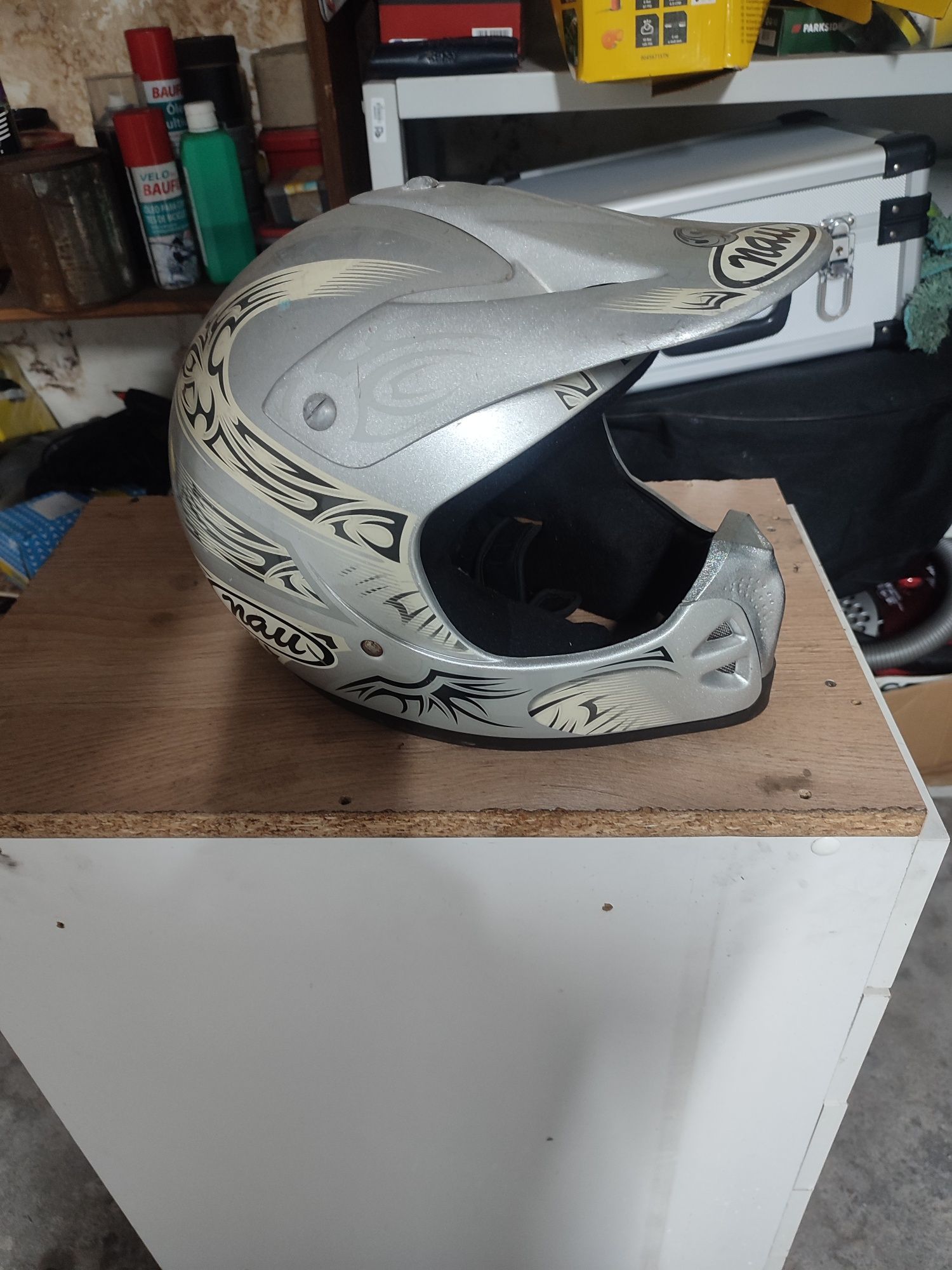 Capacete mota marca NAUy